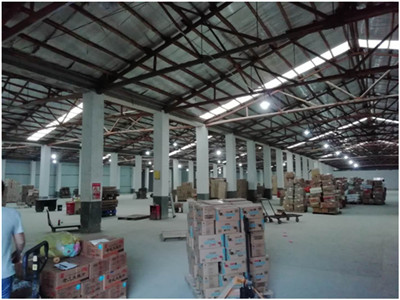 Warehouse o logistik center